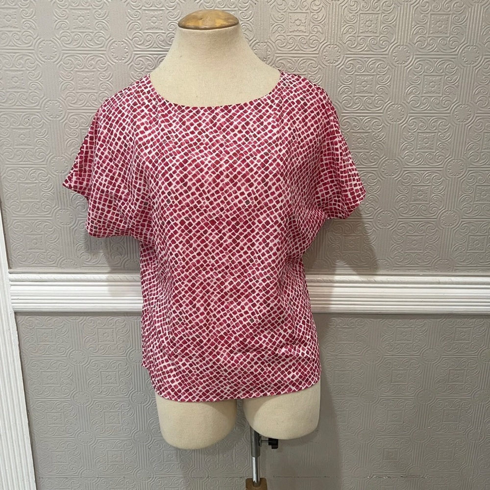 LOFT Pink Geometric Print Short Sleeve Blouse